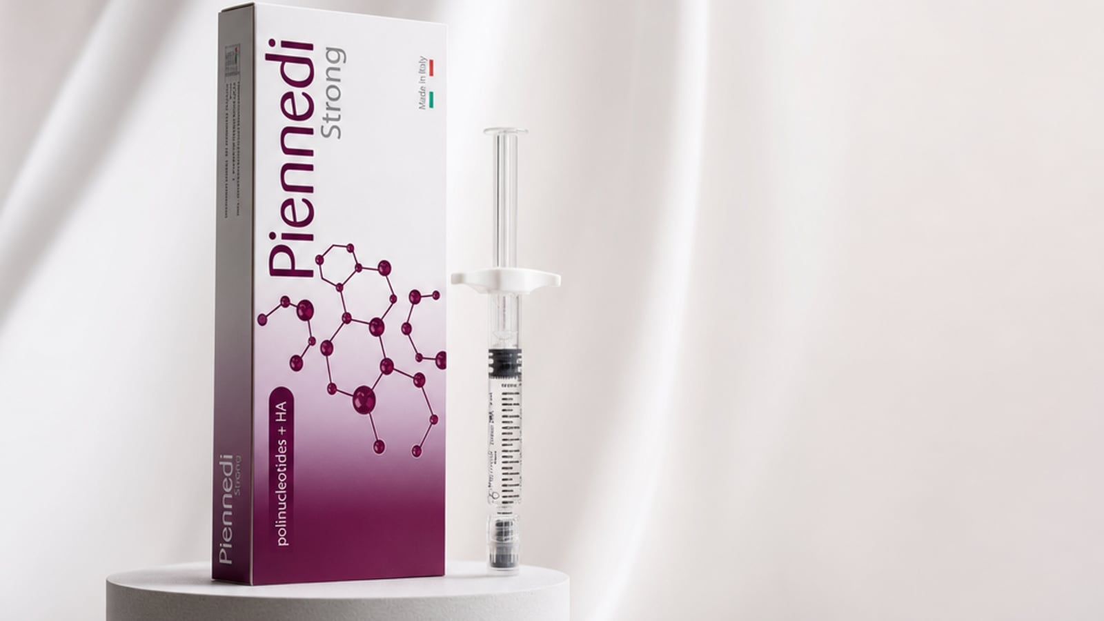 Piennedi Strong (PDRN + HT) qutusu və şprisi — Paramed Bakı